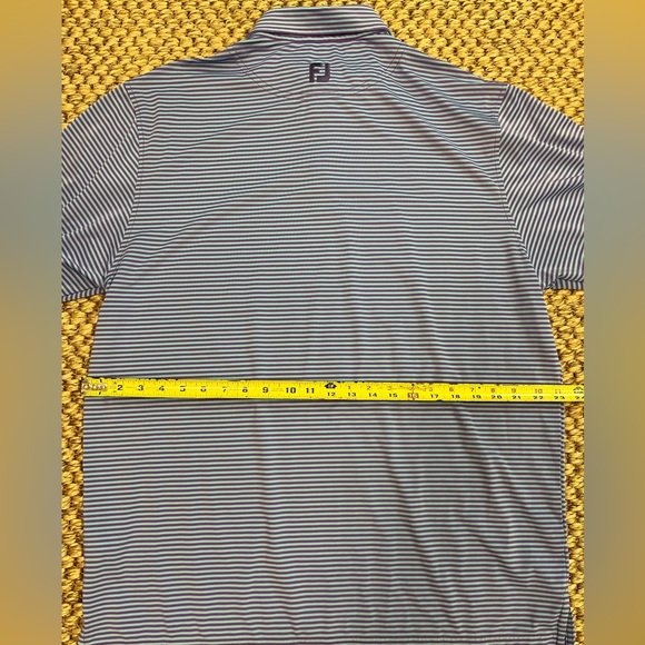 FootJoy men’s large golf shirt. - Picture 4 of 4